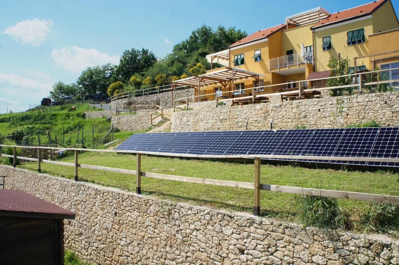 Agriturismo Zenestrin Orco Feglino Bagian luar foto